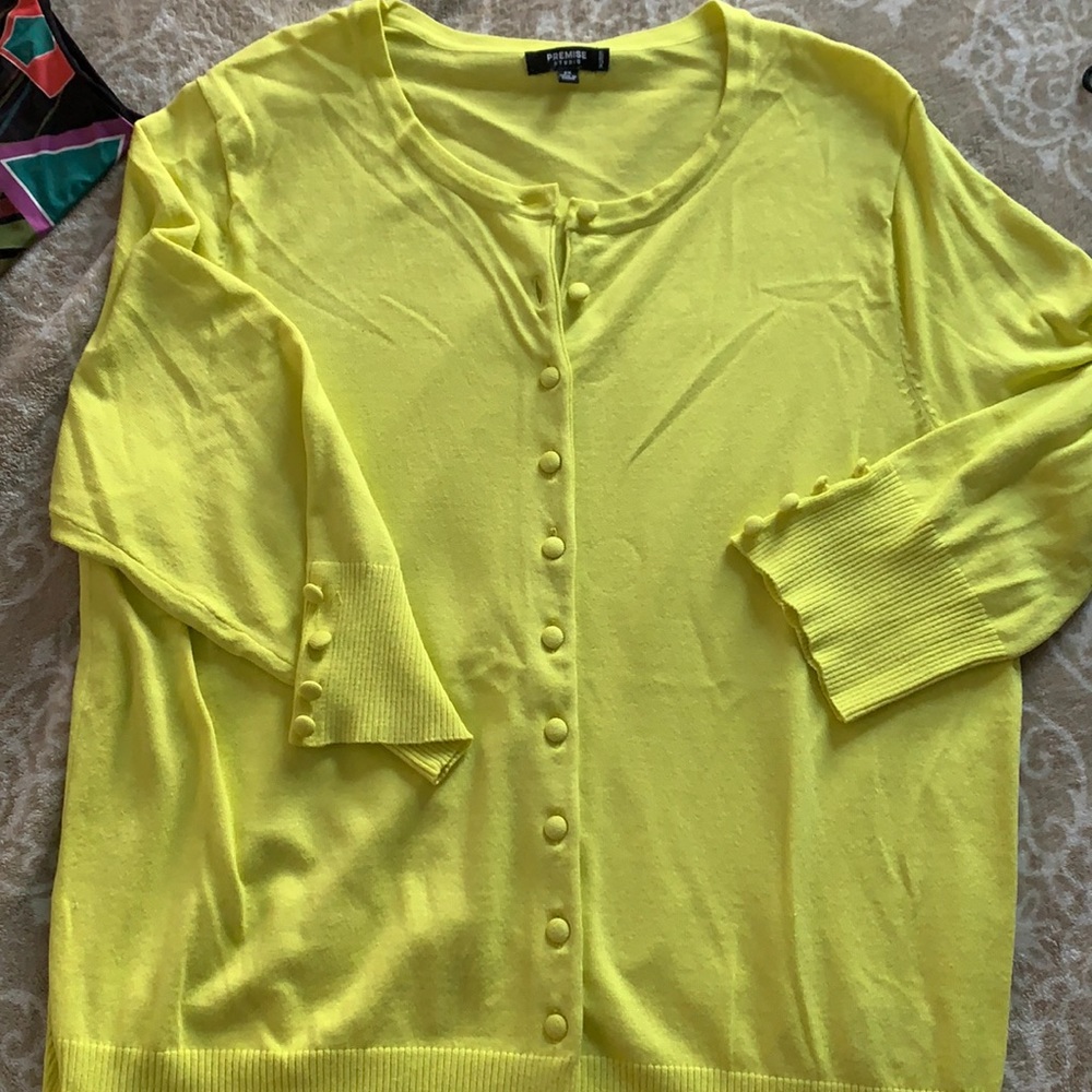 Top, very nice and stylish